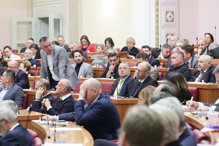 Hrvatska opozicija želi formiranje anti-HDZ vlade