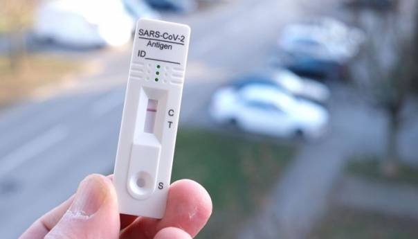 Hrvatska: Pet osoba umrlo, šest na respiratoru, 26 novozaraženih