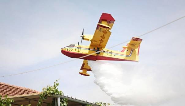 Hrvatska pomaže Turskoj u gašenju požara, upućen kanader