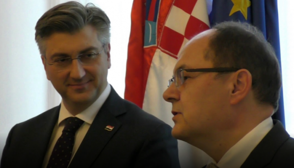 Hrvatska priznala: Sa Schmidtom smo diskretno dogovarali Izborni zakon