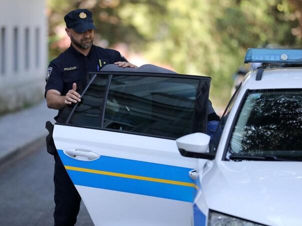 Hrvatska protjerala tri državljana Srbije zbog napada na policiju