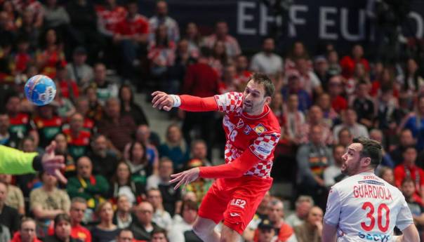Hrvatska s drugog mjesta u polufinale Eura