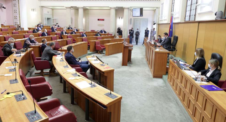 Hrvatska: Sabor usvojio Zakon o uvođenju eura kao službene valute