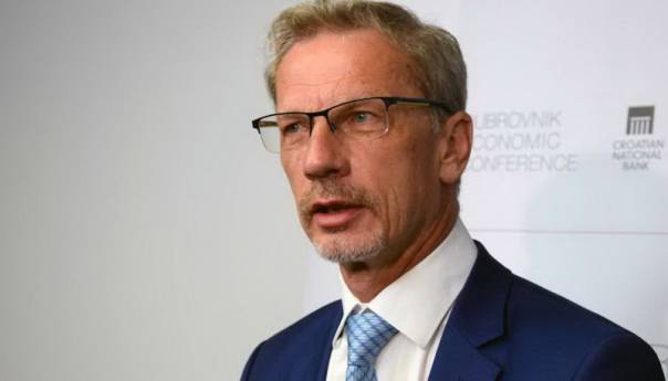 Hrvatska: U 2022. stopa rasta preko 5 posto, u 2023. moguća recesija