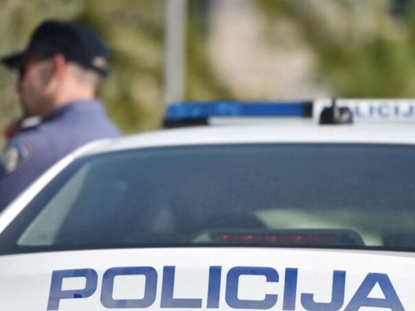 Hrvatska: U sudaru vozila i kamiona poginule majka i kćer