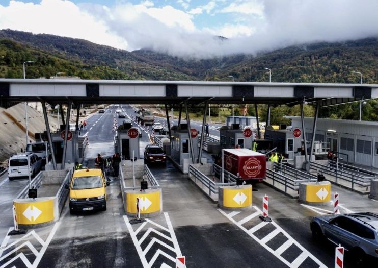 Hrvatska “ukida” rampe, u BiH se po TAG ide pješke