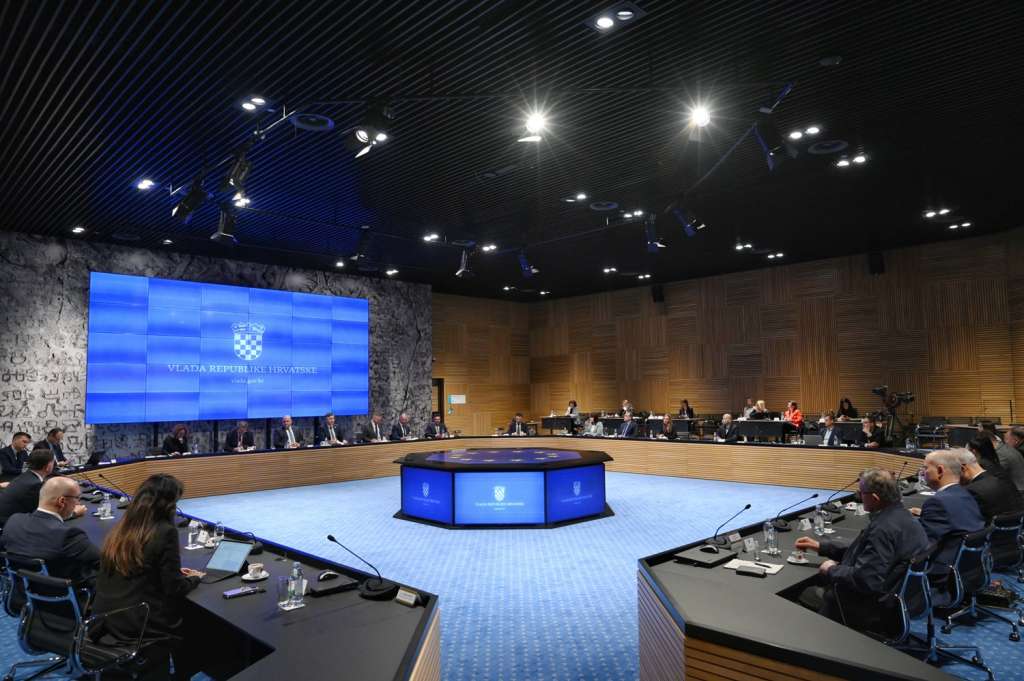 Hrvatska vlada najoštrije osudila napad na Sumi