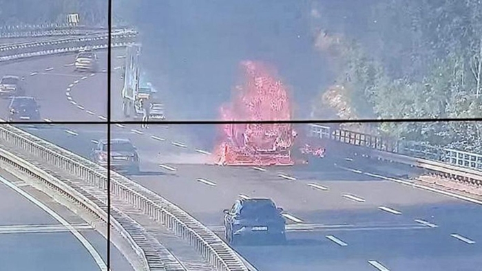 Hrvatska: Zapalio se kamion na autoputu