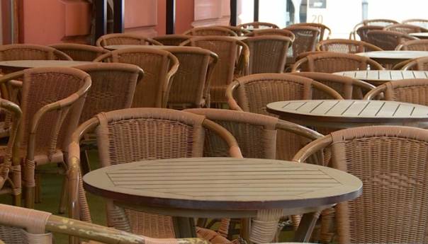 Hrvatska zatvara kafiće i restorane do Božića