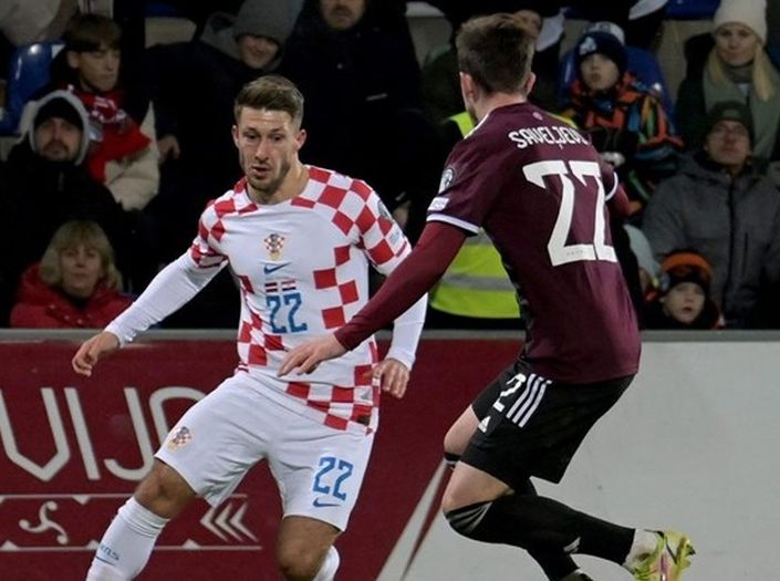 Hrvatski fudbaler donedavno radio na baušteli, sinoć je upisao debi za Vatrene