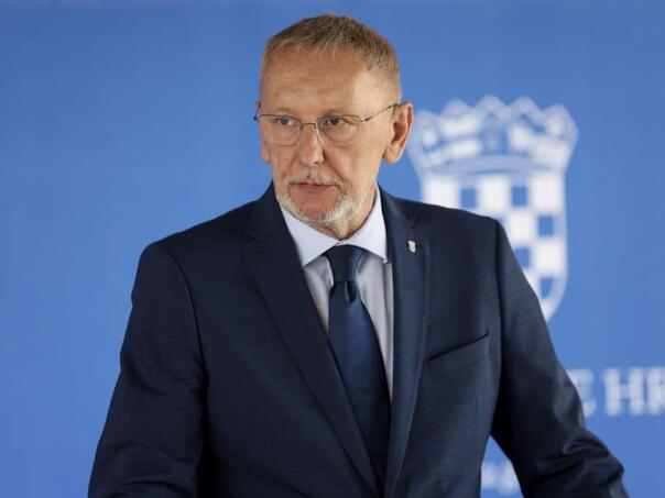 Hrvatski ministar: Netačne su tvrdnje o tajnim deportacijama migranata