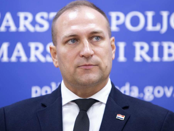 Hrvatski ministar: Podmećeš požare, slaviš agresiju, a primaš poticaje? Nema više