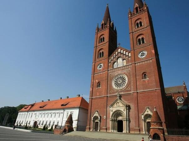 Hrvatski nadbiskup 14 mjeseci zataškavao slučaj svećenika pedofila