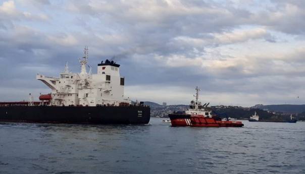 Hrvatski tanker zbog kvara blokirao pomorski saobraćaj na Bosforu