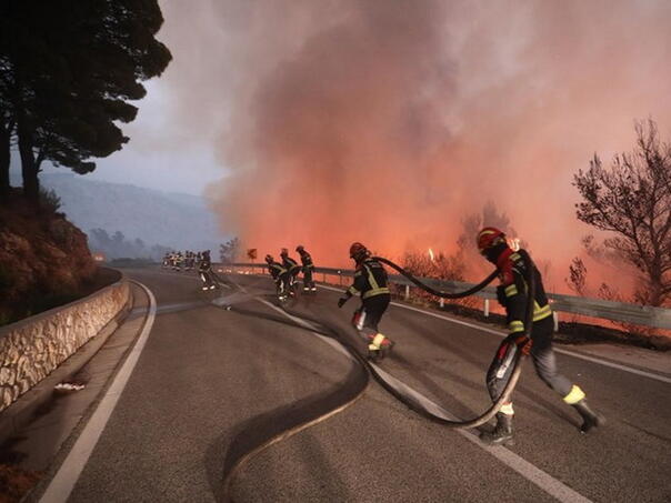 Hrvatski vatrogasci tokom 24 sata intervenisali 133 puta, dvojica povrijeđena