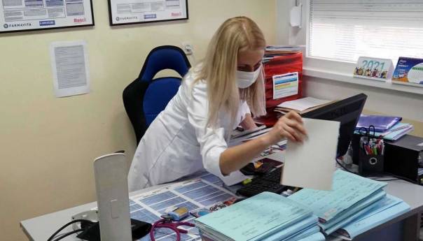 Hrvatskoj nedostaje 2000 liječnika i 4000 medicinskih sestara