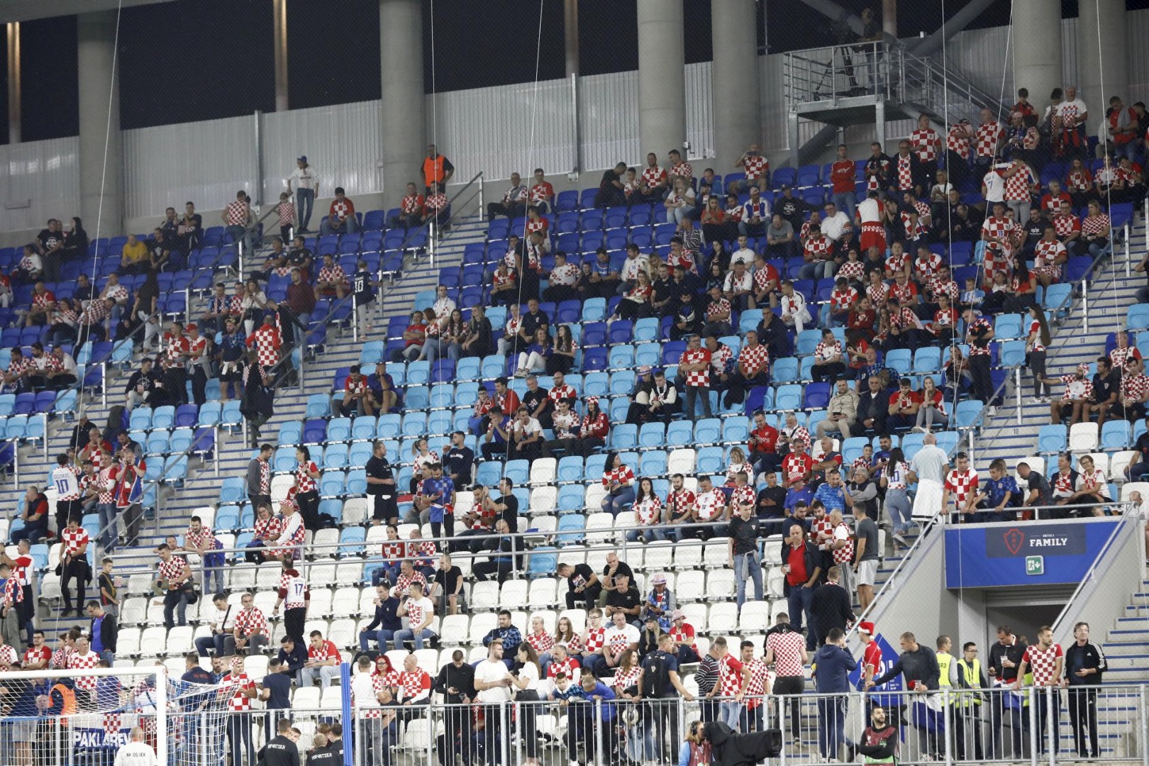 Hrvatskoj prijeti kazna UEFA-e: Zaključuje li EURO kvalifikacije pred praznim stadionom?