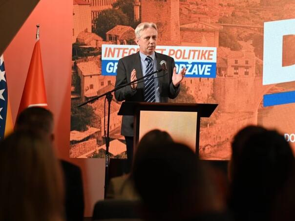 HSP traži od CIK-a da zabrani kandidaturu Slavena Kovačevića