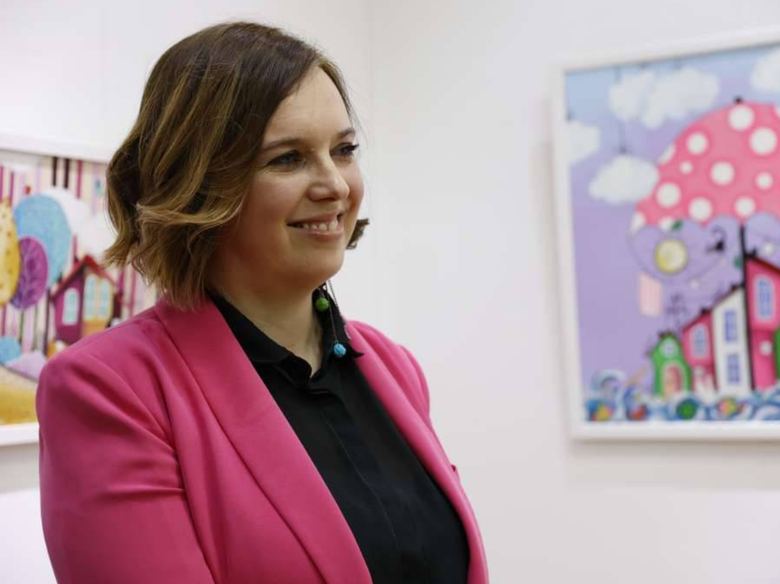 Humanitarna izložba povodom 20 godina od prve samostalne izložbe Alene Gojak