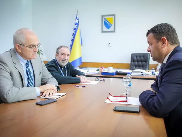 Hurtić i Holtzapple: Obrazovanje bez podjela i nulta tolerancija na govor mržnje