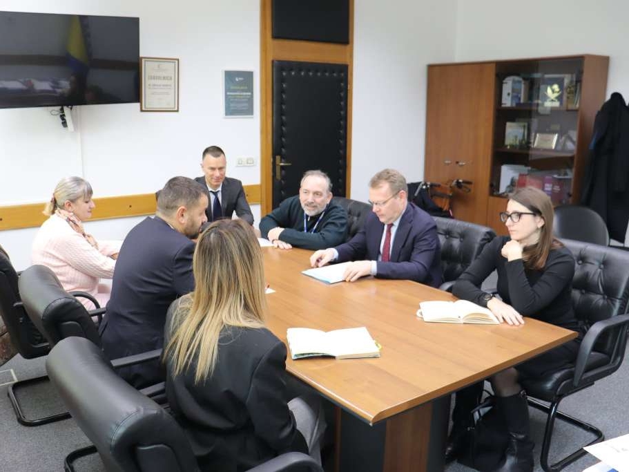 Hurtić i Kamp o zaštiti prava nacionalnih manjina u BiH