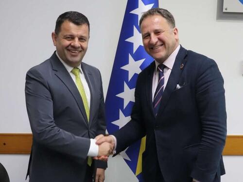 Hurtić i Meyer o zajedničkim projektima i elektrifikaciji povratničkih naselja