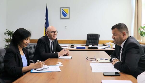 Hurtić i predstavnica UNICEF-a Khan razgovarali o pravima djece u BiH