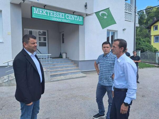 Hurtić obišao završene radove u džematu Kikači