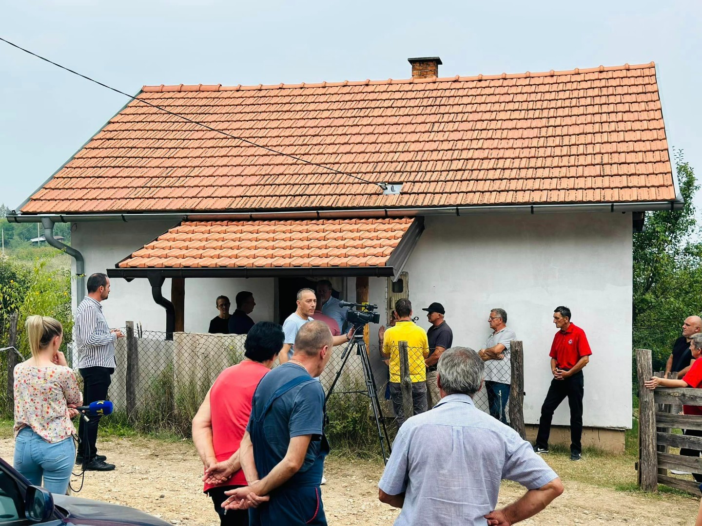 Hurtić posjetio mještane sela Tumare u kojem su zabilježeni napadi na srpske povratnike
