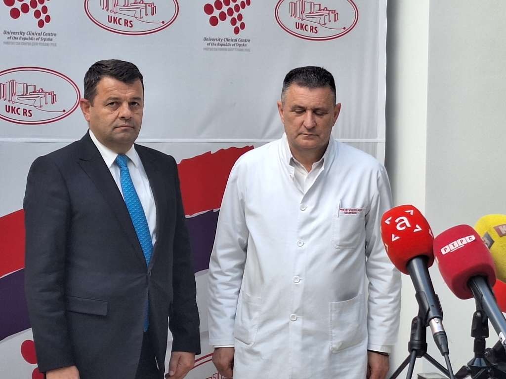 Hurtić predao donaciju UKC RS