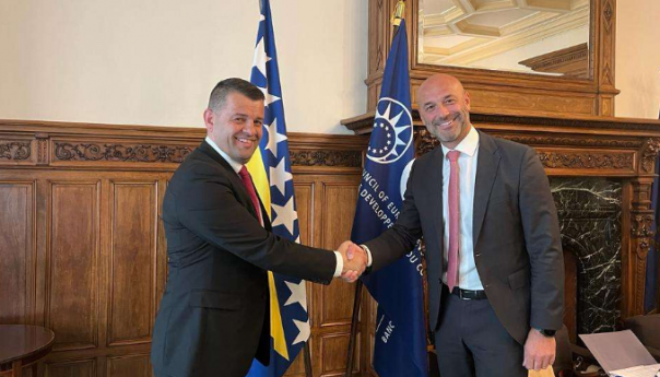 Hurtić razgovarao sa viceguvernerom Razvojne banke Vijeća Evrope Tomašom Bočekom