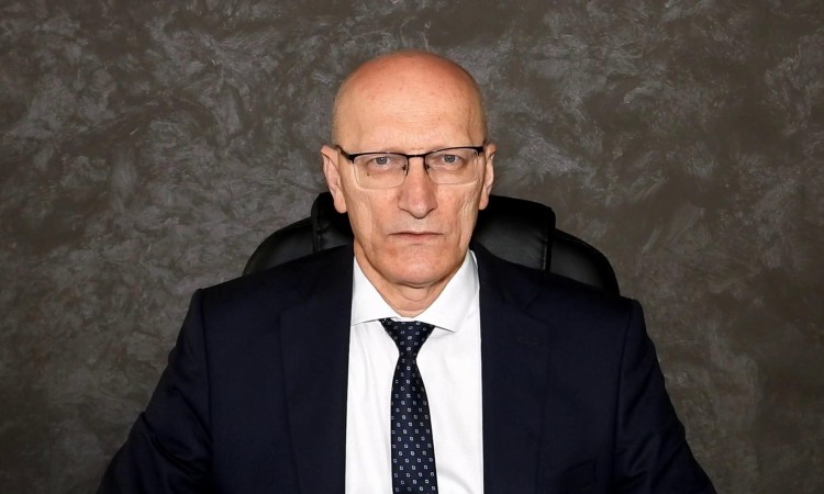 Huseinagić: Odluke o vraćanju nastave u online sferu ne donositi ishitreno