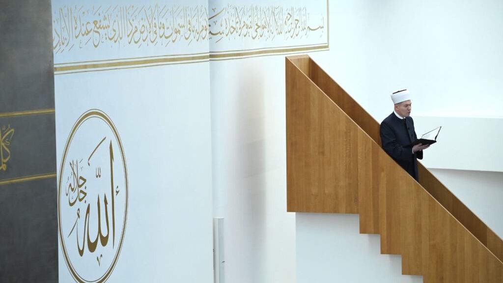 Hutba muftije Porića: Hadž je ibadet u kojem se smiruju svi životni ciljevi i prohtjevi