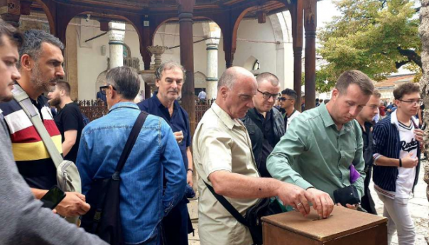 Hutba povodom sergije za pomoć nastradalom narodu Pakistana