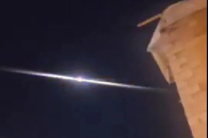 Huti raketirali Izrael, povrijeđeno nekoliko osoba