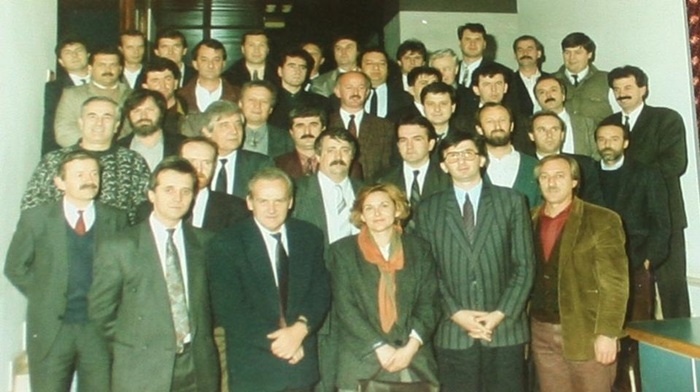 HZ/R 'Herceg Bosna': Institucionalna i teritorijalna destrukcija BiH