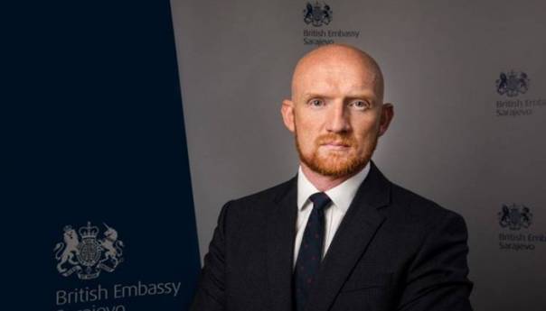 I Ambasada Velike Britanije osudila veličanje ratnih zločinaca