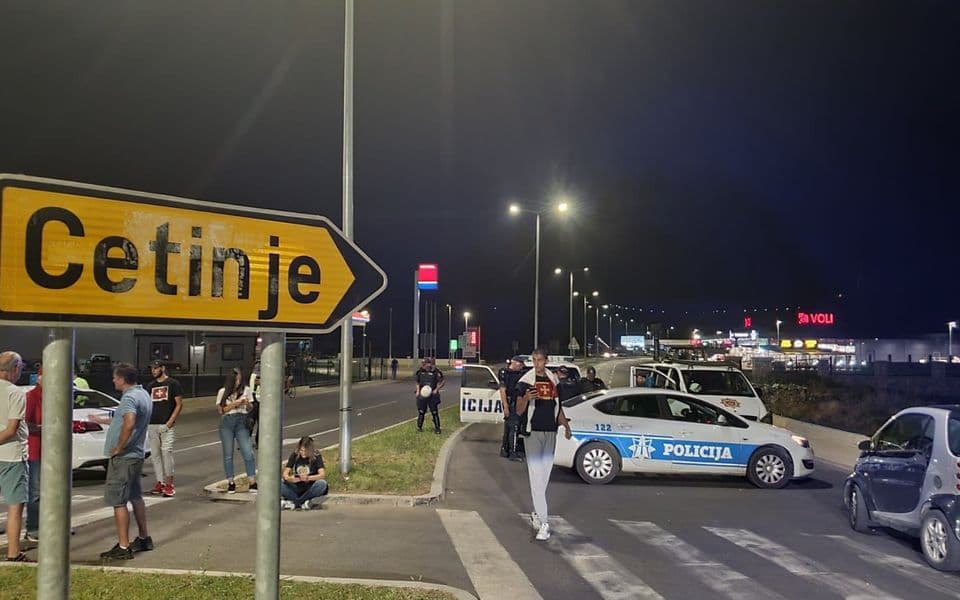 I dalje blokiran put Podgorica - Cetinje