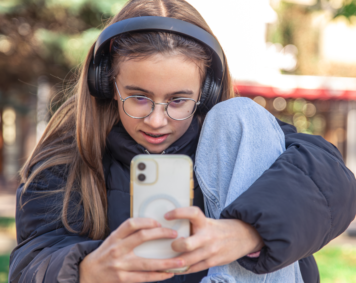I Grčka će zabraniti društvene mreže mlađim od 15 godina