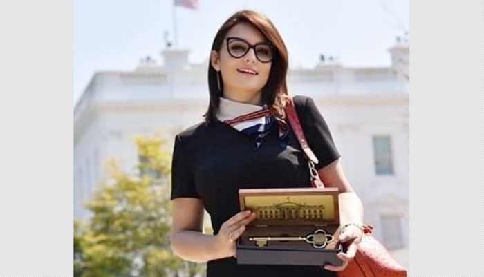 I kosovska delegacija dobila od Trumpa ključ Bijele kuće