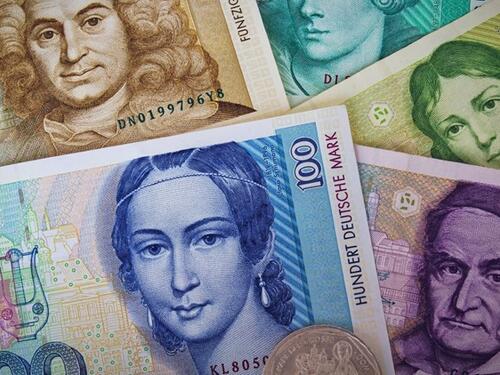 I preko 20 godina kasnije: Nijemci još uvijek mijenjaju marke u eure