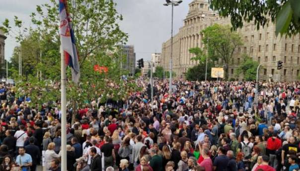 I prosvjetni radnici izlaze na proteste u Srbiji