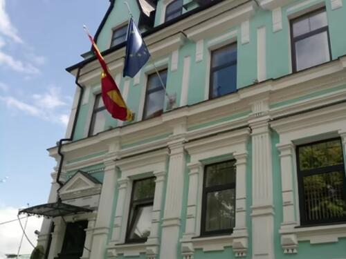 I španska ambasada u Kijevu zatvorena zbog informacija o zračnom napadu