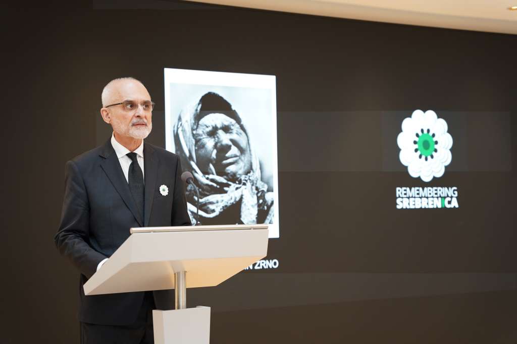 I u Briselu odata počast žrtvama Srebrenice
