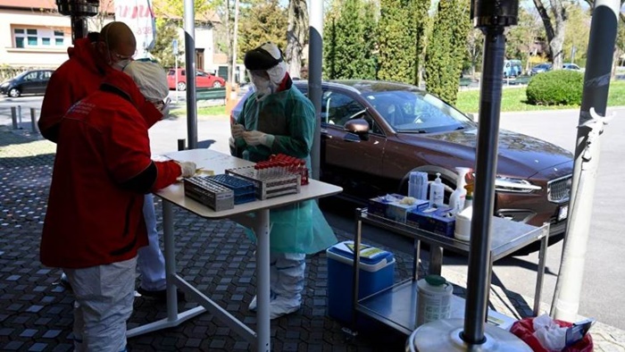 I u Makarskoj drive-in testiranje na Covid-19