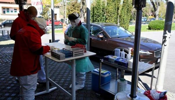 I u Makarskoj drive-in testiranje na Covid-19