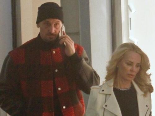 Vidno raspoloženi Ibrahimović sa partnericom (54) privukao pažnju u Milanu