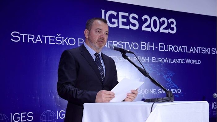 IGES: Sve je farsa, cilj je državna imovina i otcjepljenje RS