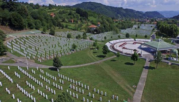 IGK: Kanađani poštuju hrabrost i otpornost preživjelih žrtava genocida u Srebrenici