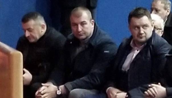 IGK pisao Schmidtu: Smijenite Grujičića